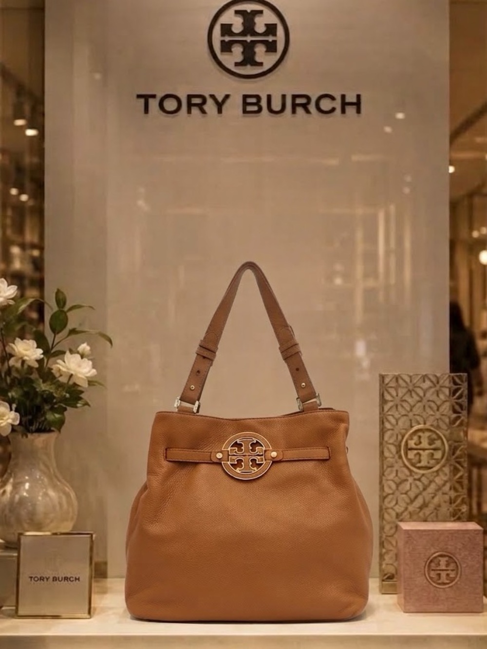 Tory Burch Amanda Tote Bag Large Tan pebbled leather & gold tone hardware GUC